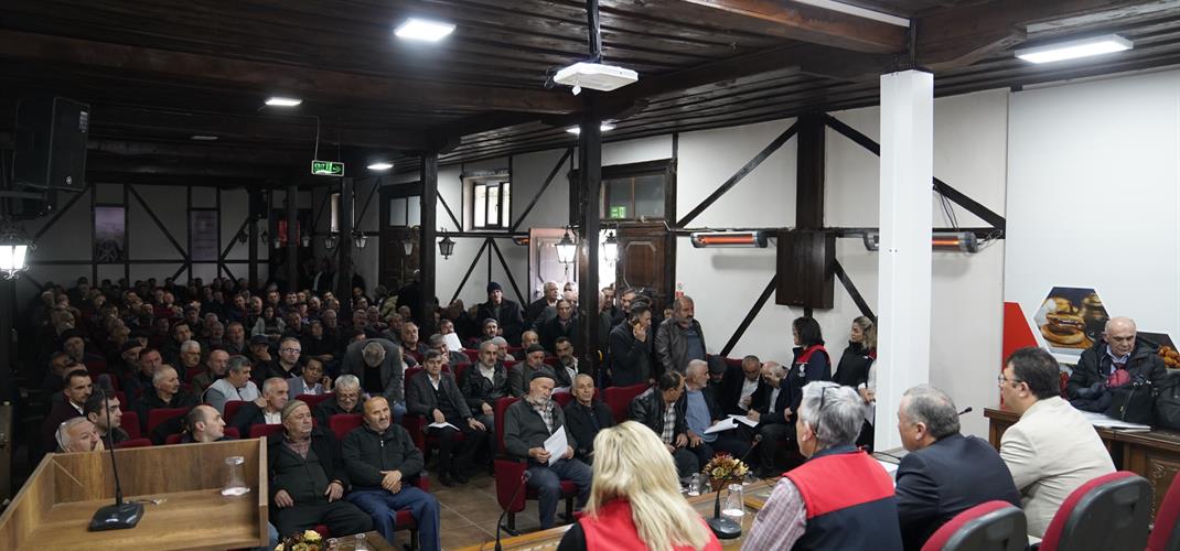 Çiftçilere Bitki Koruma Ürünleri Bilgilendirme Toplantısı Düzenlendi