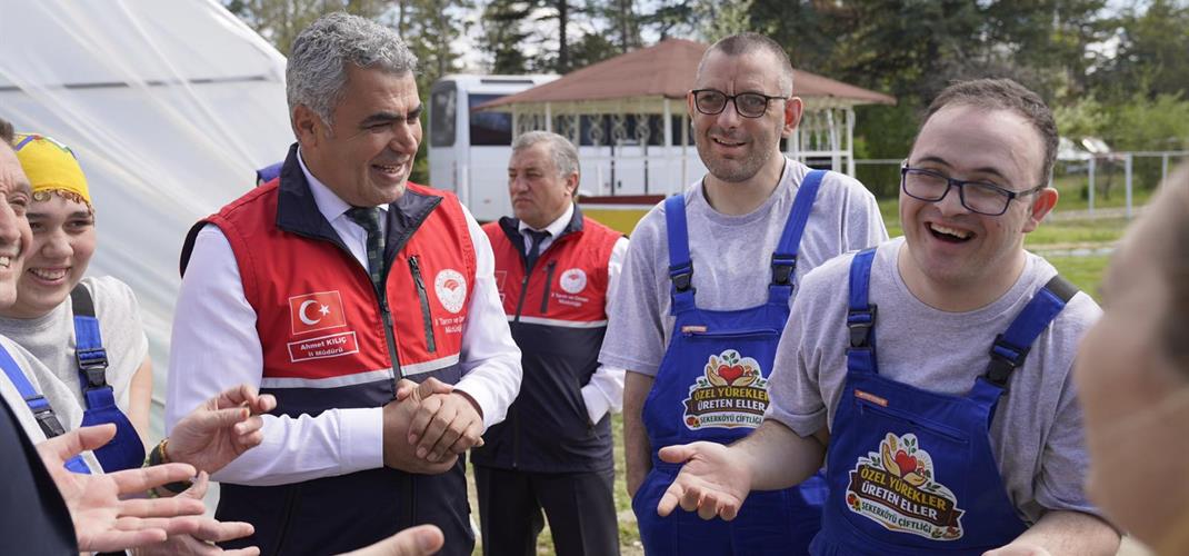 Özel Yüreklerden Toprağa Umut